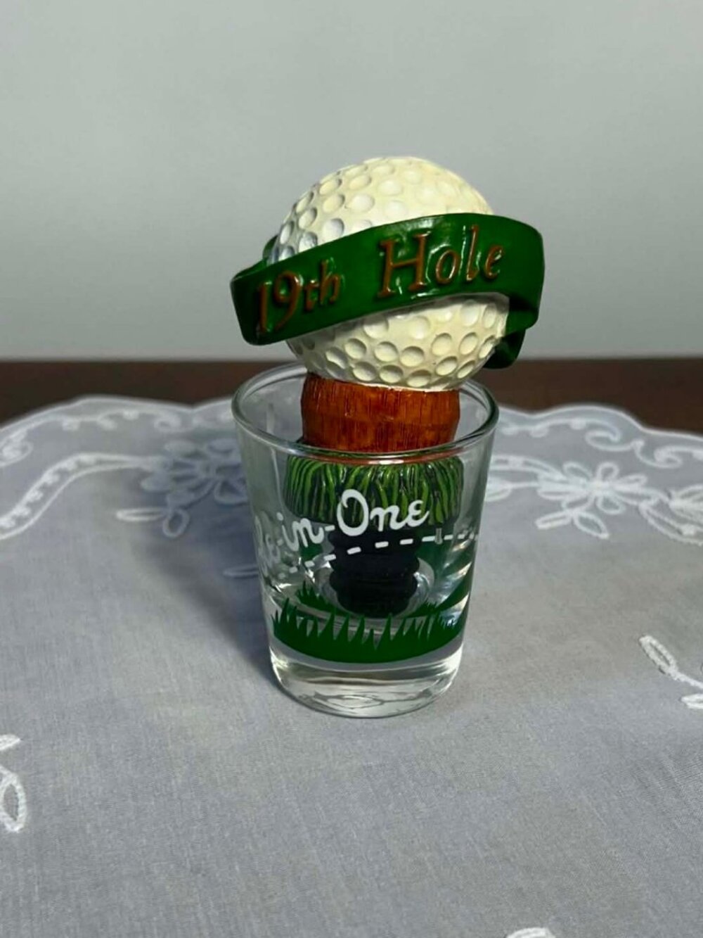 Vintage Figi 19th Hole Golf Ball Wine Bottle Stopper